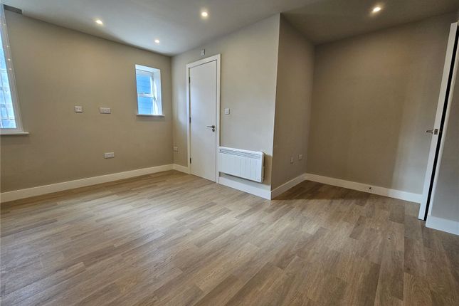 Flat 3, 77-81, North End, Croydon photo 4