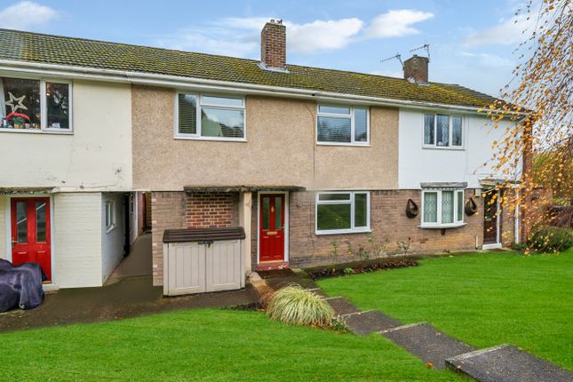 Thumbnail Terraced house for sale in 2 North Close, Unstone, Dronfield