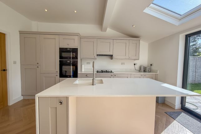 15, Chestnut Avenue, Redcar photo 3