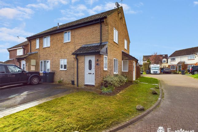 Thumbnail Terraced house for sale in Sheen Close, Salisbury
