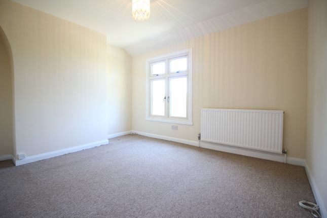 70, Elstree Road, Herts photo 5