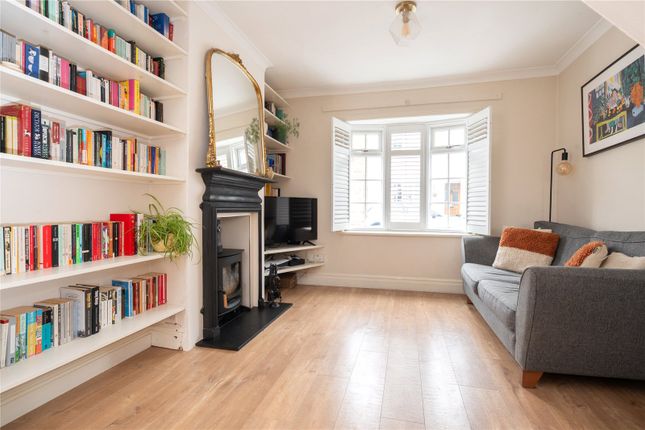 44, Warwick Road, Twickenham photo 2