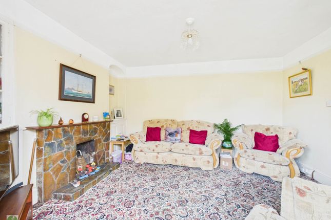 8, Beech Terrace, West Road, Looe photo 2