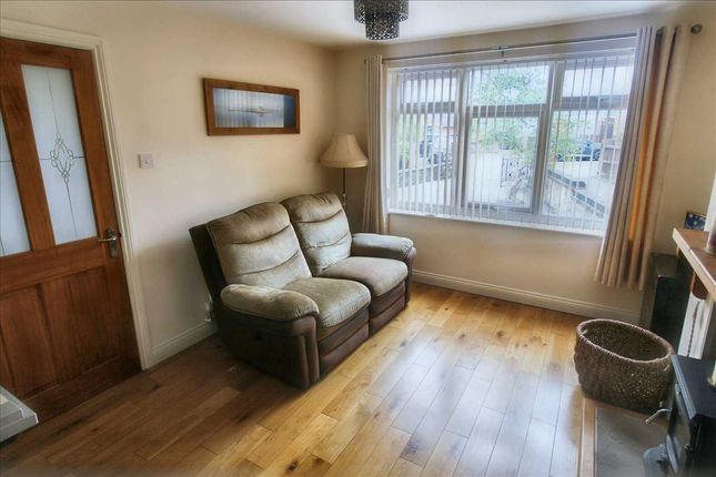 10, Douglas Avenue, Nottingham photo 4