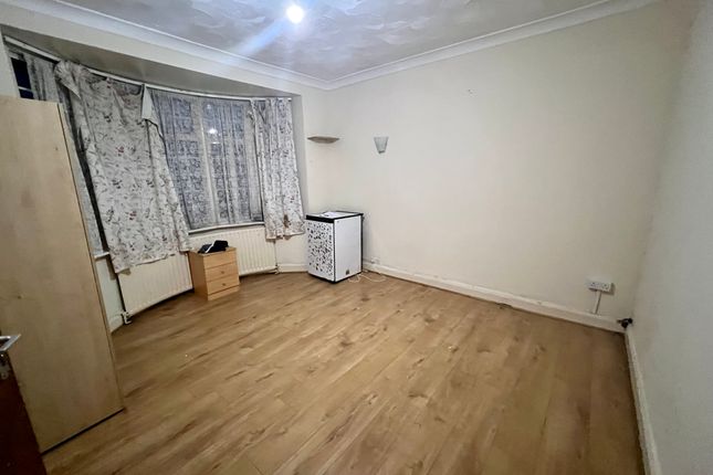Semi-detached house to rent in Stamford Close, Southall