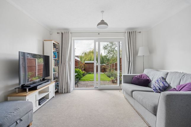 27 Avenue Terrace, Watford photo 3