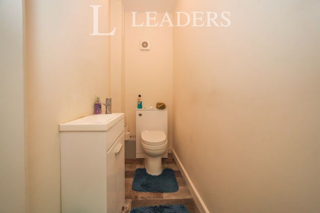 Room 2, 27, Albion Street, Bedfordshire photo 4