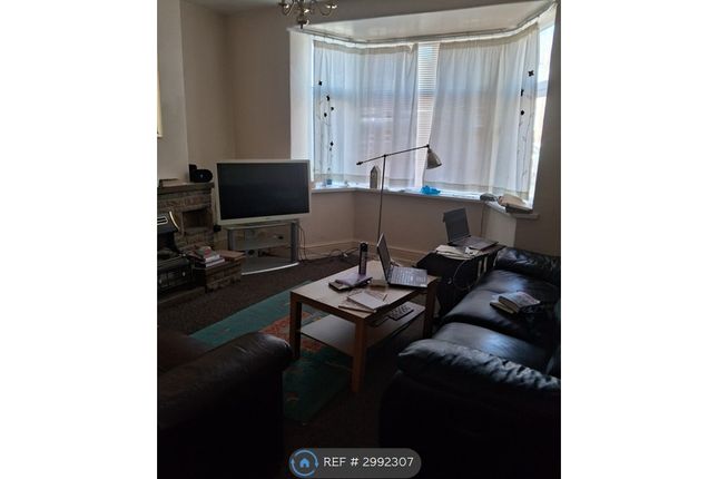 Woodhouse Grove, Fartown, Huddersfield photo 4