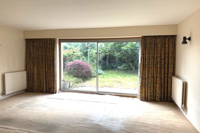 4, Kirfield Drive, Hinckley photo 2