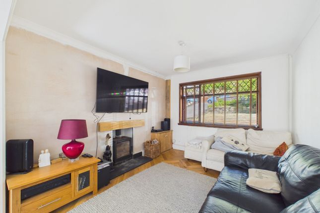 43 Lucy Road, Neath photo 3
