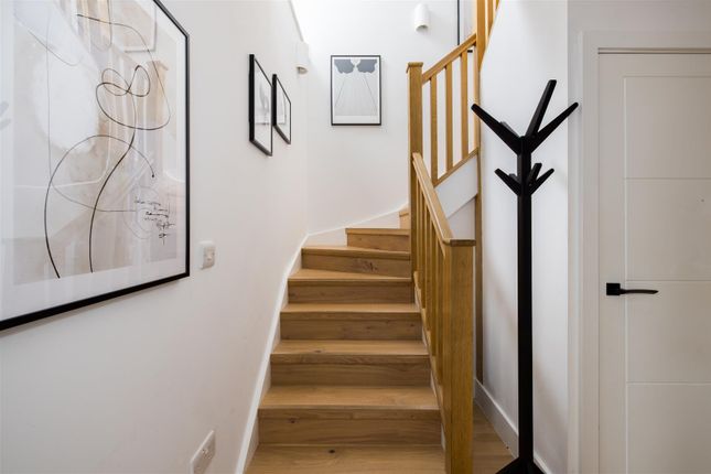 Flat for sale in Russell Mews, Brighton