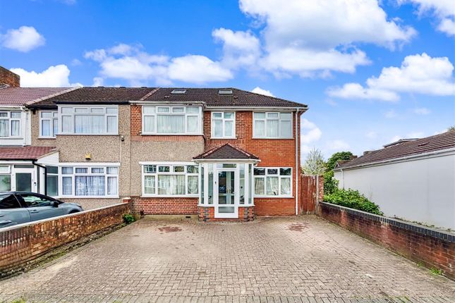 5-bed house on 1, Clunbury Avenue, Norwood Green, £799,950