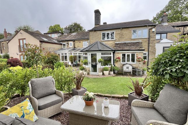 55, Manor Park Road, Glossop photo 3
