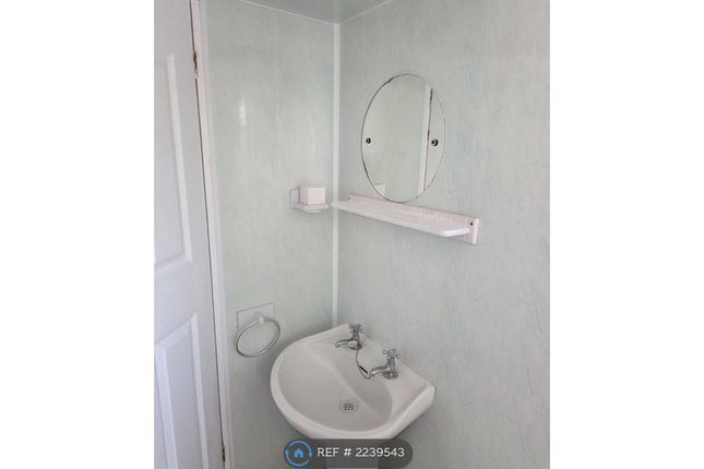 First Floor Flat  Drove Road, Weston-Super-Mare photo 3
