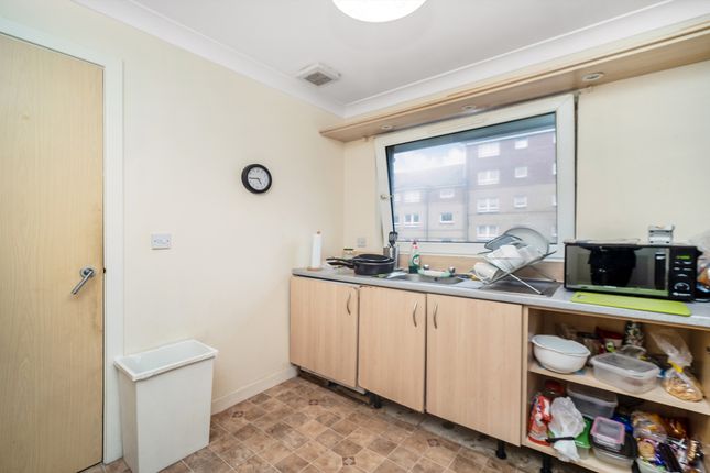 Flat for sale in Hillfoot Street, Glasgow