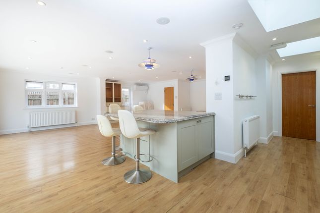 228, Park Road, Kingston upon Thames photo 4