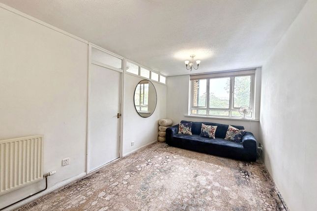 206A, Clarewood Court, Newcastle upon Tyne photo 4