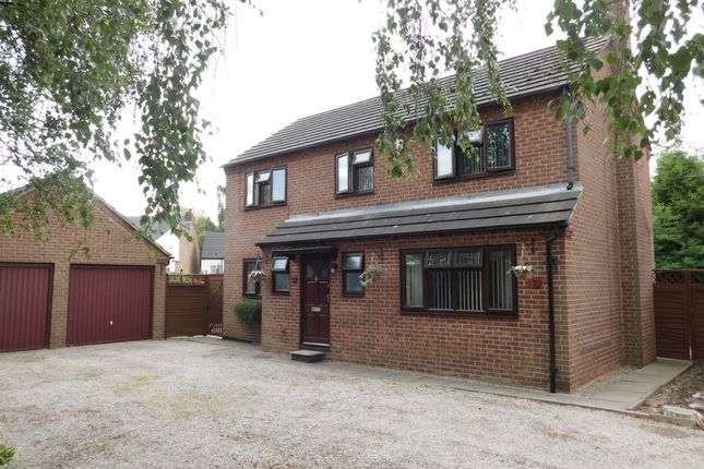 Thumbnail Detached house for sale in Derby Road, Swadlincote