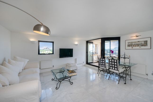 Flat for sale in Chart House, 6 Burrells Wharf Square