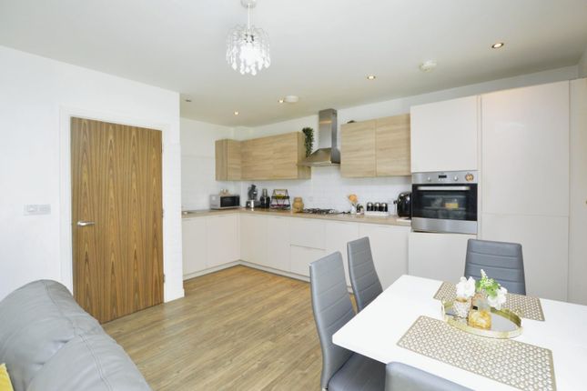 Flat 3 Sandy House, 1, Sackett Road, Barking photo 4