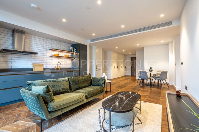 Flat for sale in Switch House East, Circus Road East, Battersea, London
