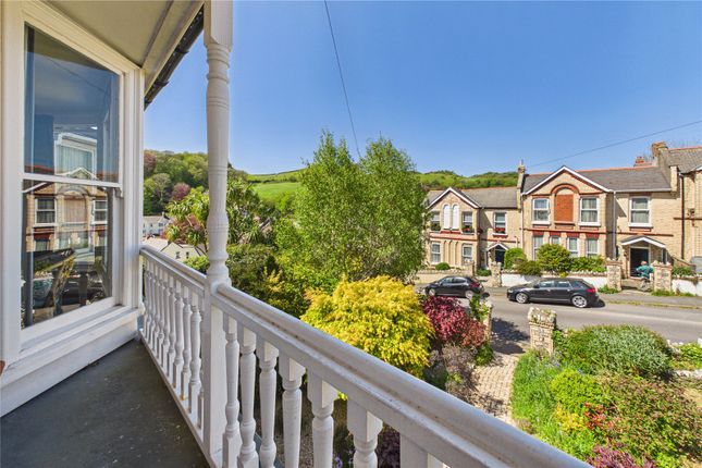 16, Broad Park Avenue, Devon photo 2