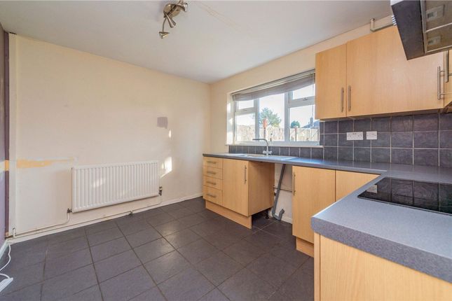 1a Fountain Drive, Telford photo 3