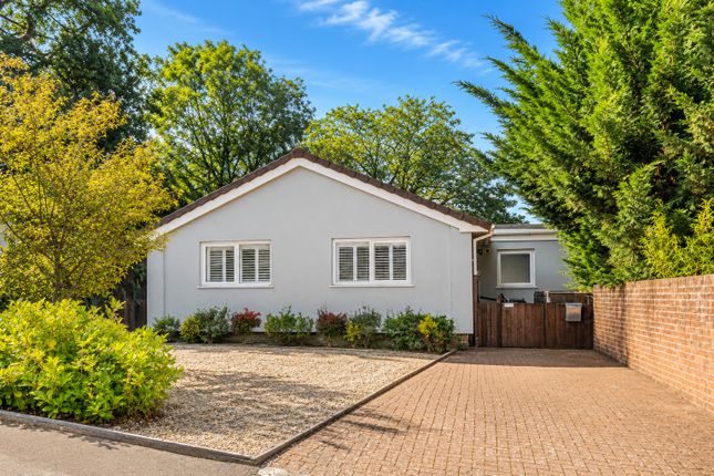 3-bed house on 16, Oakhurst Rise, Gloucestershire, £450,000