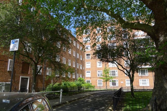 Flat to rent in Robin House, Newcourt Street, St. John’S Wood, London, London