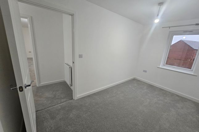 1, Leicester photo 5