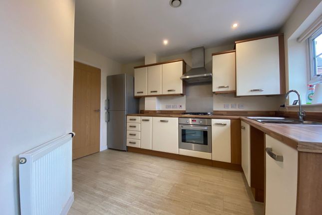 3, Constable Close, East Yorkshire photo 5