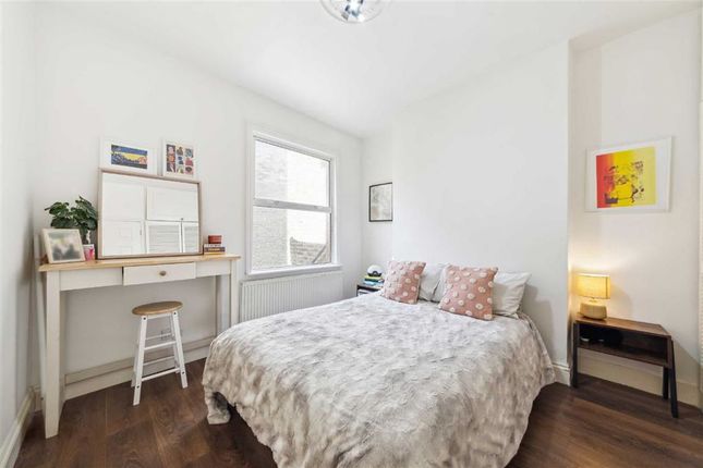 Flat for sale in Malyons Road, London
