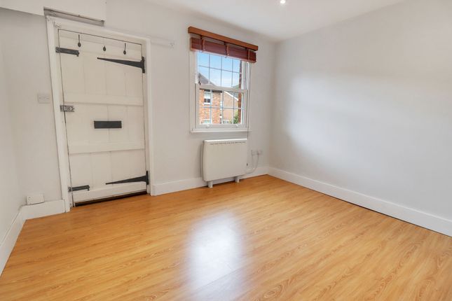 69, Rose Hill, Bracknell photo 2