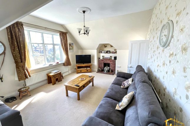 The Penthouse, 12, Cantelupe Road, Bexhill photo 2