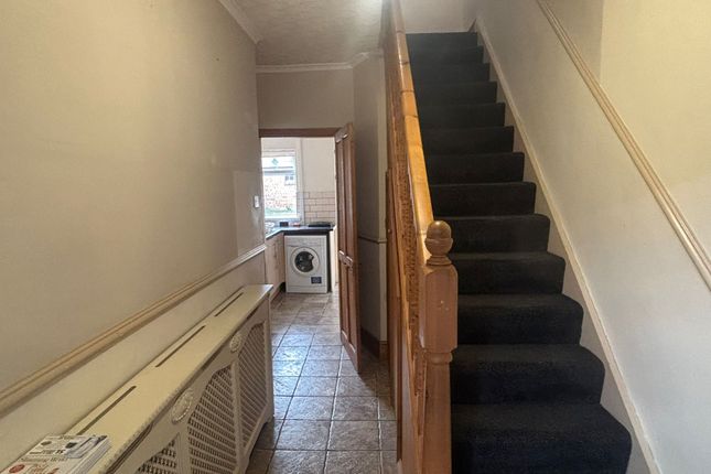 83, Loudon Avenue, Coventry photo 2