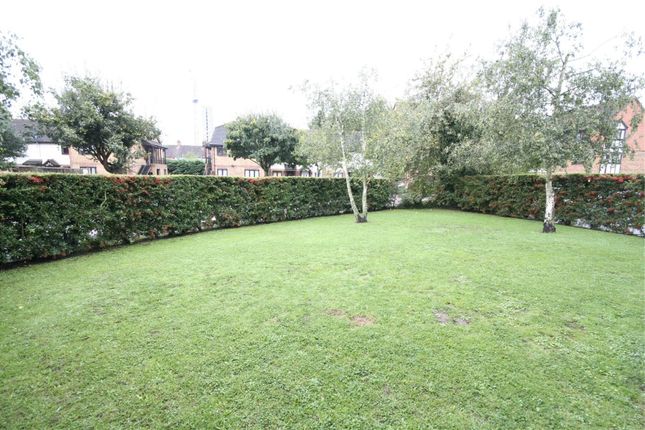 2, Harrier Road, Colindale photo 2