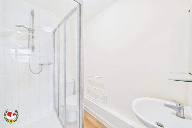 11 Belgrave House Whittle Way, Gloucester photo 3