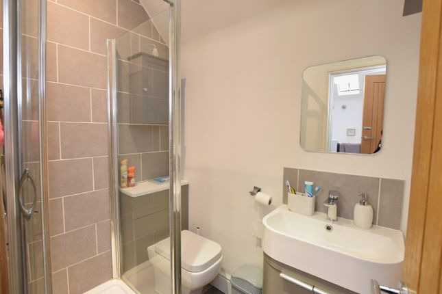 2 Crown Yard, East Street, St. Ives photo 4