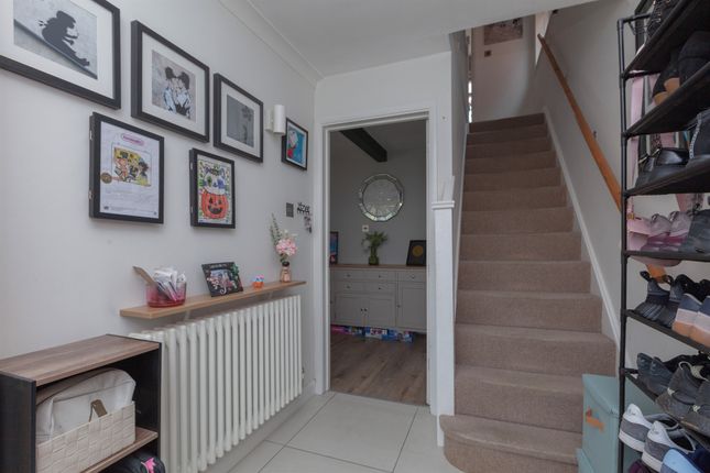 54, Laurel Road, Leicester photo 4