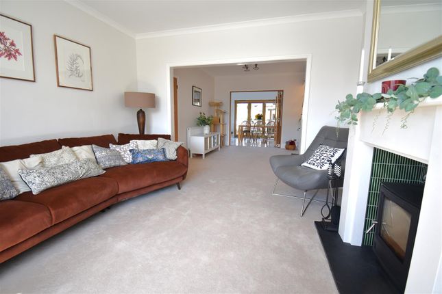 48, Arbutus Drive, Coombe Dingle photo 4