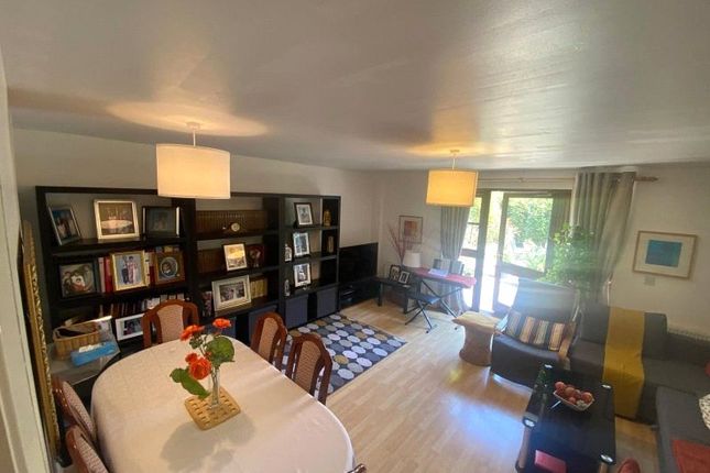 9, Dugolly Avenue, 9, Wembley Park, Wembley photo 3