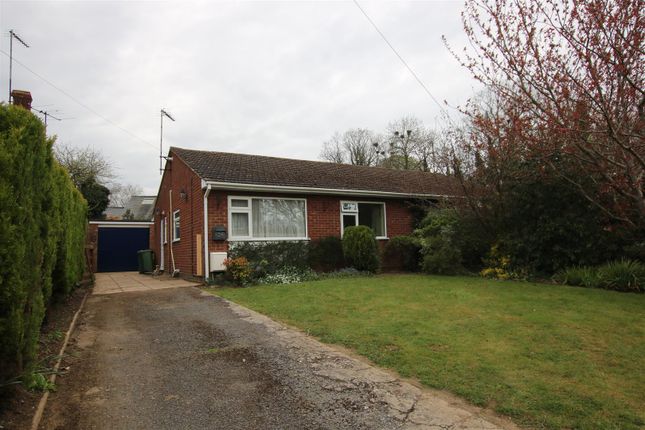 Thumbnail Semi-detached bungalow to rent in The Green, Aston Abbotts, Aylesbury