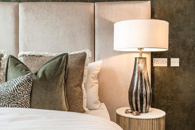 Apartment 880 - The Empire Apartments