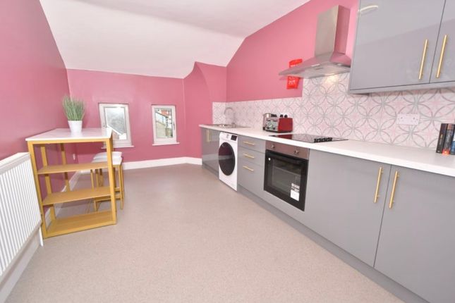 Shared accommodation to rent in Battison Crescent, Stoke-On-Trent