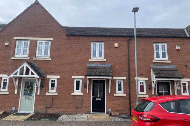 2-bed house on 40, NOTTINGHAM, £900/mo