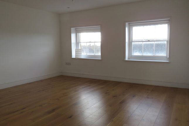 3, Minstrel Place, March photo 3