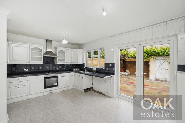 49 Woolmer Road, London photo 5