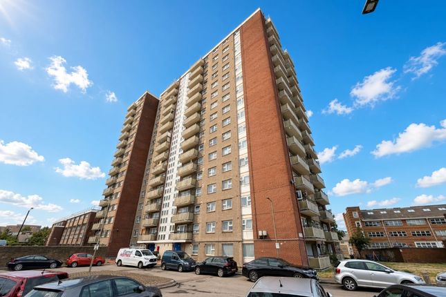1-bed flat on Flat 104 Longford Court, Belle Vue Estate, Hendon, London, NW4 2BY, £205,000