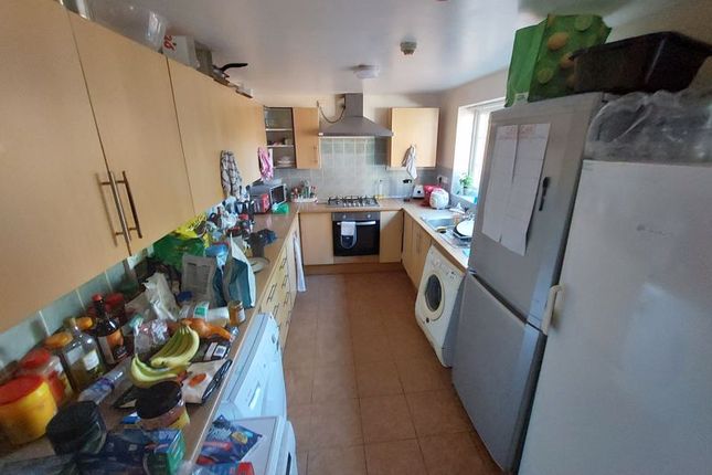 Shared accommodation to rent in Harrington Drive, Nottingham