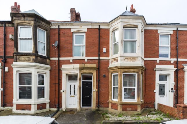 Myrtle Grove, Newcastle Upon Tyne photo 2